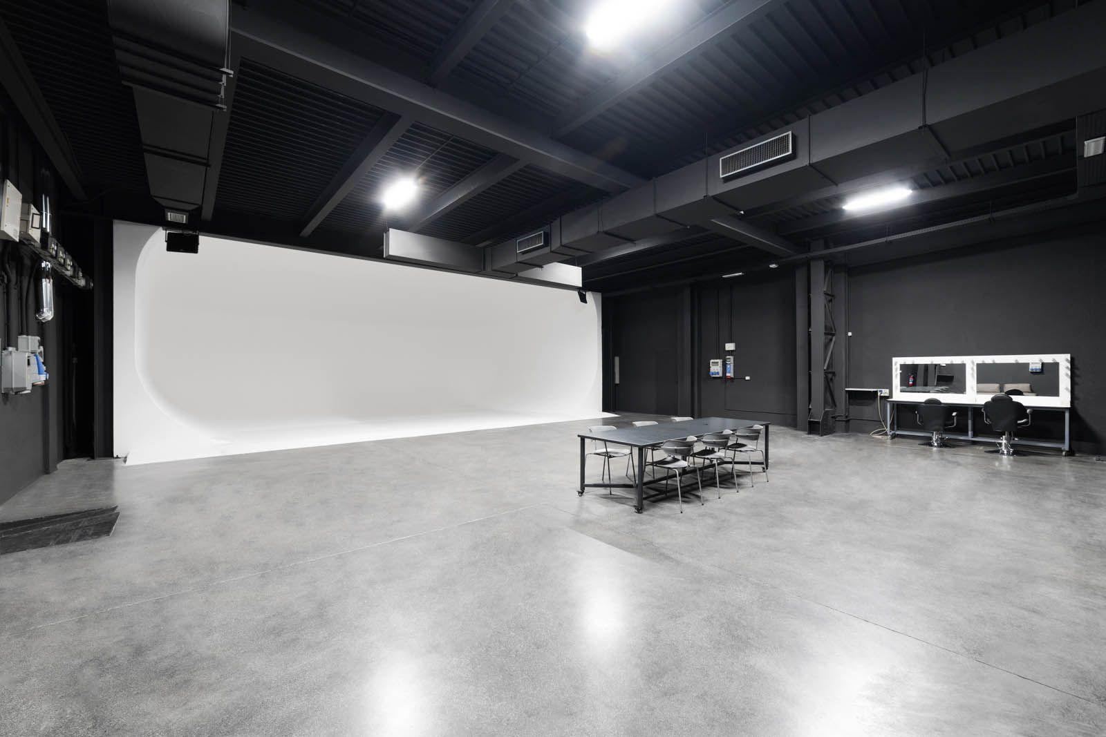 Studio3