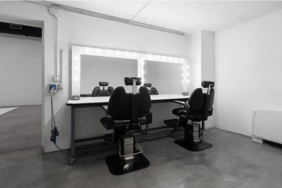 Studio5 #0