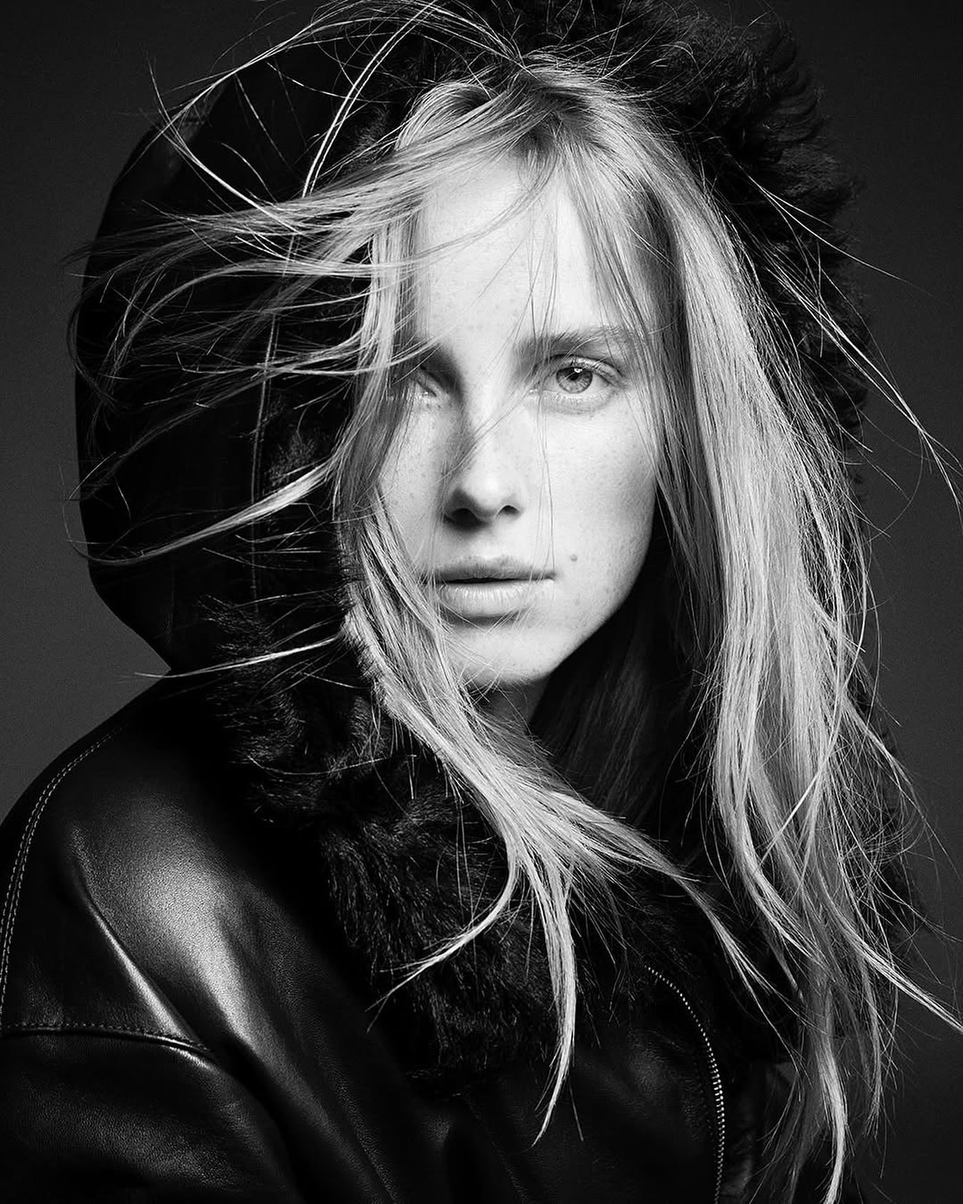 COS AW 2024 - Superstudio 13