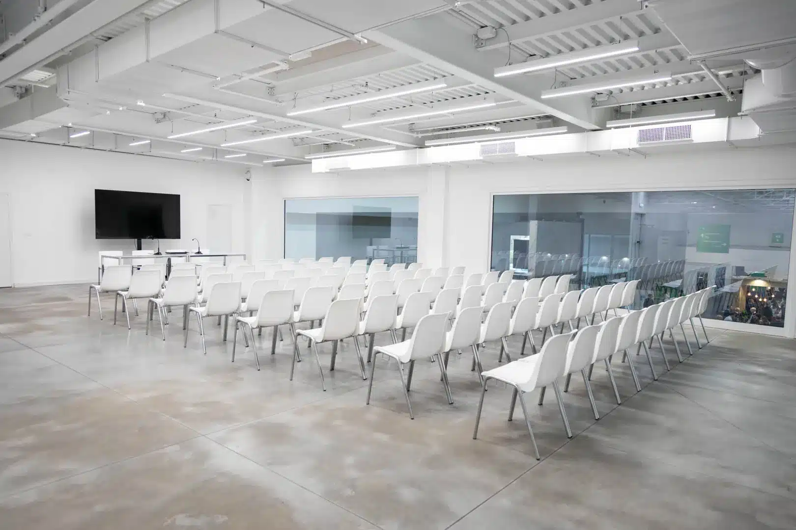 Mapic - Superstudio Maxi